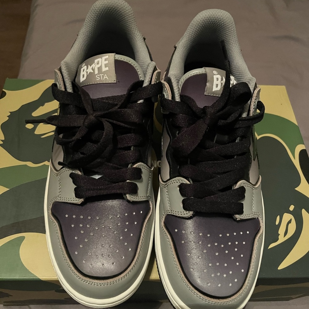 Bape Black and Gray Sneakers Low-Top Design